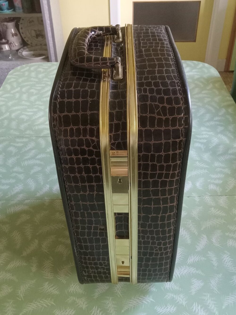 vintage original barware set alcool suitcase 1960 1970